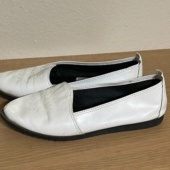 Vintage LJ Simone White loafers flats size 6.5 - Picture 2 of 16